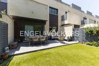 Semi detached house in Tempranales