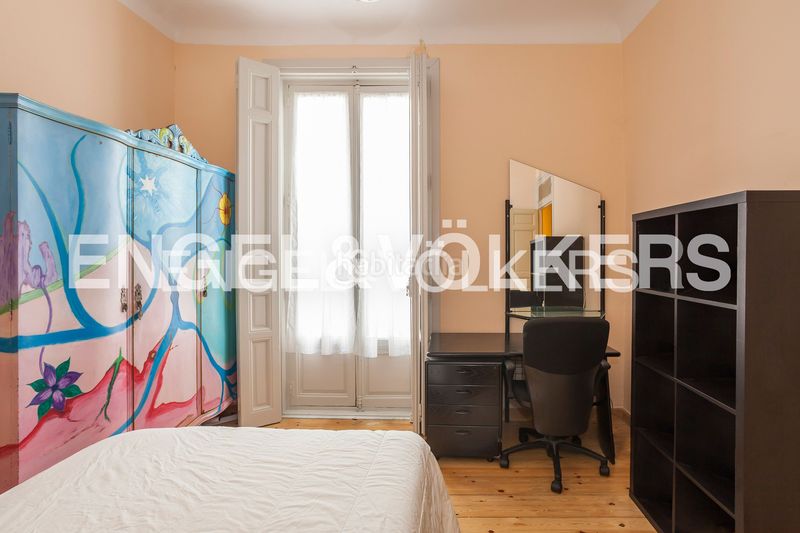 Foto 1d946a76-a950-4d2a-a0da-baff11fa0676. Pis amb calefacció a Embajadores-Lavapiés Madrid