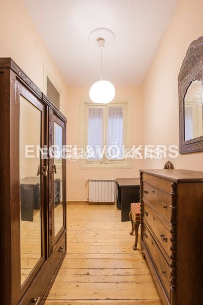 Foto aa0bbc6c-69b0-4f8e-92dc-a9ecce979d89. Pis amb calefacció a Embajadores-Lavapiés Madrid