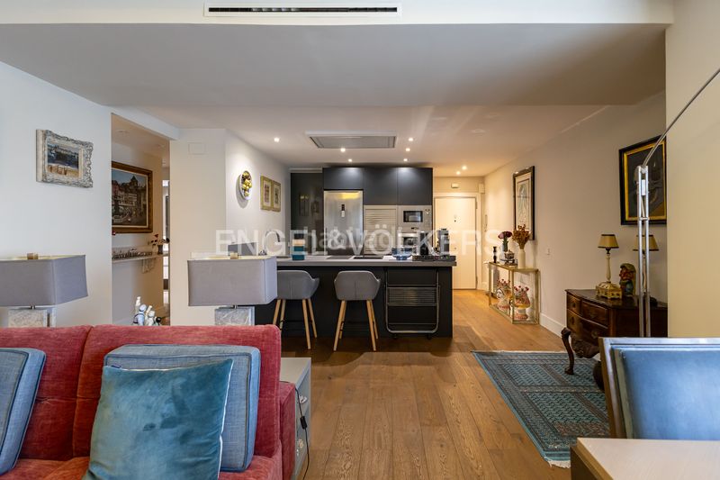Foto d45219d5-8124-4a93-8d1e-23d8943e7d6d. Pis amb calefacció a Hispanoamérica-Bernabéu Madrid