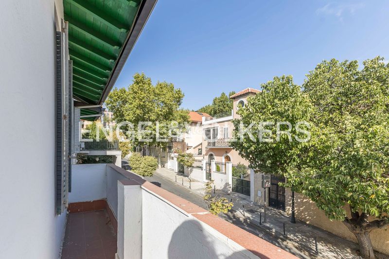 Foto 7f0f8925-6b9f-4f97-9628-e95834b15fa5. Casa amb calefacció a Niño Jesús Madrid