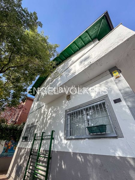 Foto d6c9abac-236e-4ba9-b723-dcf62db456e6. Casa amb calefacció a Niño Jesús Madrid