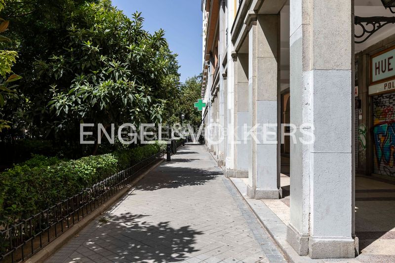 Foto eb2ce8df-7af1-449b-9ea8-fd5f42d62bfa. Casa amb calefacció a Niño Jesús Madrid