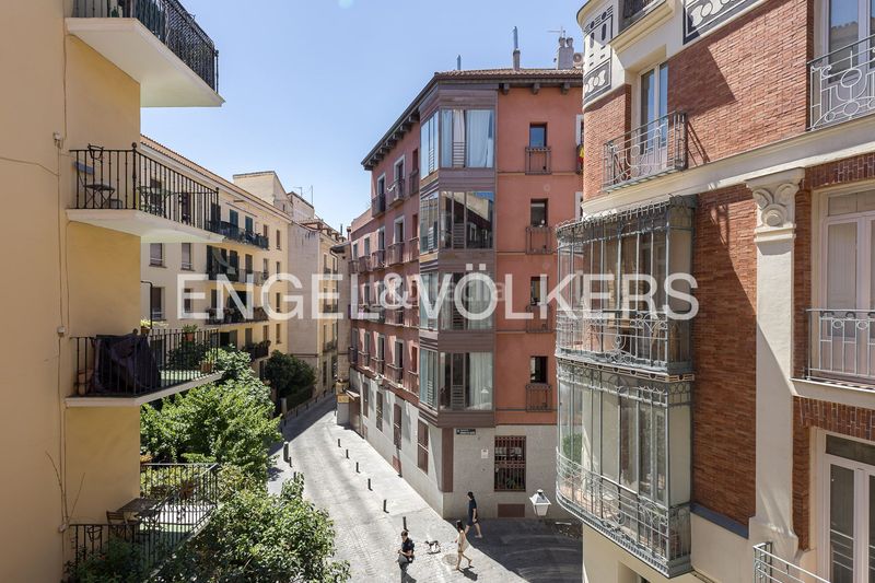 Foto 8fa105f2-1c79-4b94-a227-2d9a7144413c. Pis amb calefacció a Palacio Madrid
