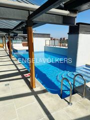 Location Duplex à Almenara-Ventilla. Espectacular dúplex premium junto a ie tower