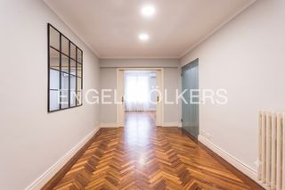 Alquiler Piso  Viriato. Piso exterior en almagro en alquiler