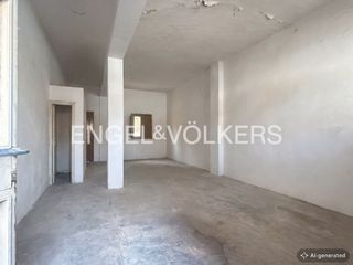 Car parking in Plan Sur-Amistad. Garaje con potencial cambio de uso a vivienda en guadalajara