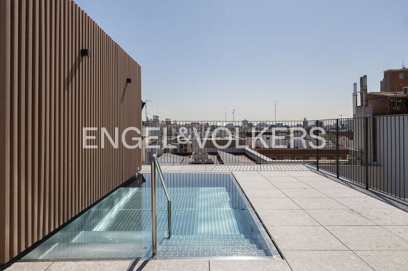 Foto 39eb085c-99d2-4ada-b766-27b5be67e84d. Pis amb calefacció aparcament piscina a Ríos Rosas-Nuevos Ministerios Madrid