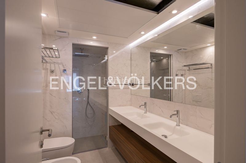 Foto 44817835-1543-4f04-9b9d-77a2f5a0cb00. Pis amb calefacció aparcament piscina a Ríos Rosas-Nuevos Ministerios Madrid