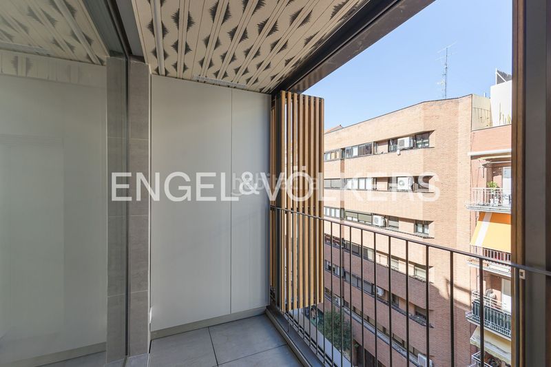 Foto 53881934-ebbd-4549-bb86-5242453a5a7b. Pis amb calefacció aparcament piscina a Ríos Rosas-Nuevos Ministerios Madrid