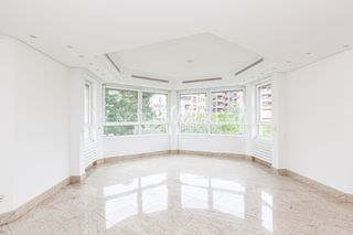 Location Appartement à Nueva España. Espectacular vivienda de cuatro dormitorios en urbanización de l