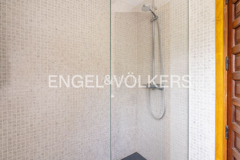 Foto 61d8dcfe-5865-43b4-a716-0514628f62e9. Casa amb calefacció aparcament piscina a Parquelagos-Puente Nuevo Galapagar