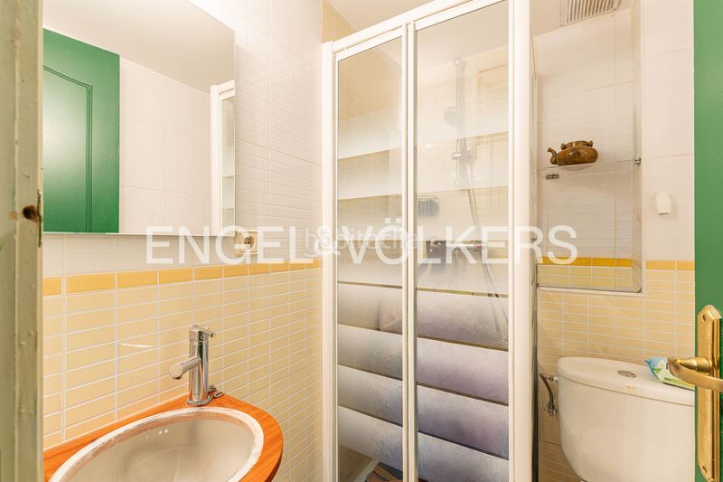 Foto f9be7db8-23d5-4b2b-94ab-5ae15141a397. Pis amb calefacció aparcament piscina a Jardín de los Reyes-Parque Real Escorial (El)