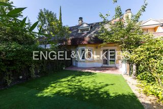 Rent Semi detached house in El Soto de la Moraleja. Magnífica casa adosada en soto de la moraleja