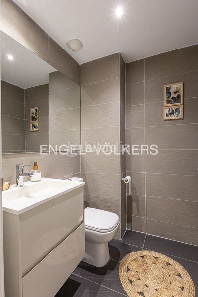 Foto e46b1da1-a4c4-401d-abcb-46de8b35bb3d. Pis amb calefacció aparcament piscina a Las Tablas Madrid