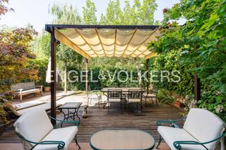 Semi detached house in Monte el Pilar. Espectacular chalet en el  monte del pilar