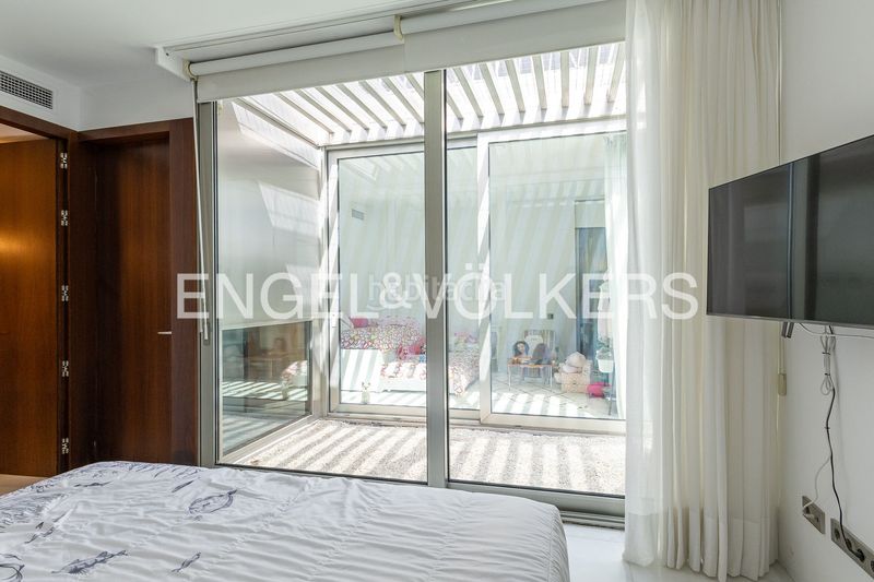 Foto 6d68eba6-9900-4411-a6da-d6ab8fd0eae3. Casa amb calefacció aparcament piscina a Valdemarín Madrid