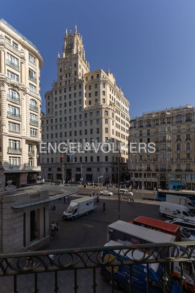 Foto 53ebfe3d-63ae-4056-87e2-06e0fe8e2817. Pis amb calefacció a Sol Madrid