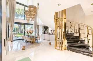 Miete Haus in La Cabaña. Elegante y exclusiva vivienda en pozuelo de alarcón