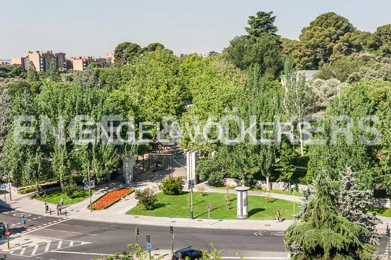 Foto a8e0f9e2-d3cf-4270-ab00-00cc7df16a57. Pis amb calefacció a Niño Jesús Madrid