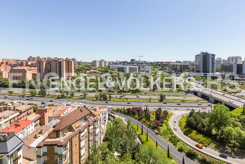 Foto cffcc282-f703-4ee7-9291-c6560862db96. Pis amb calefacció aparcament a Prosperidad Madrid