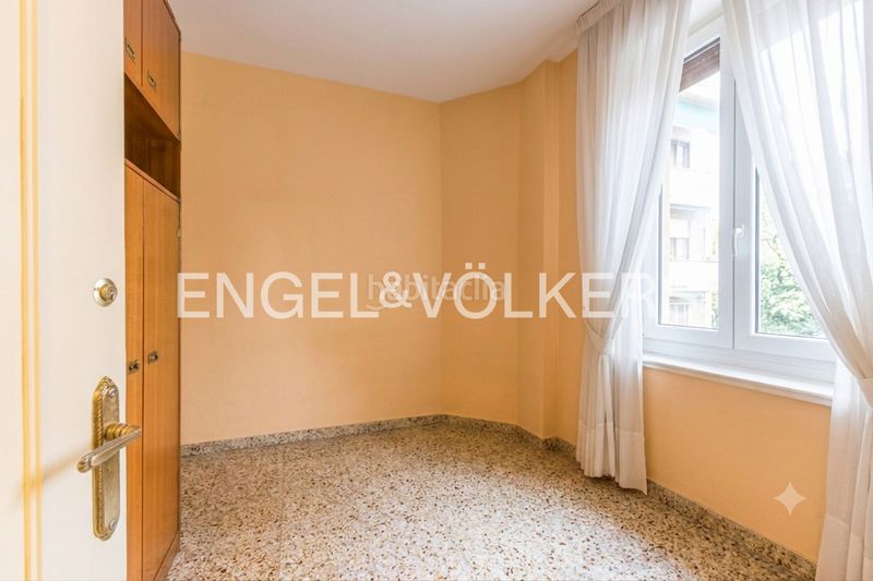 Foto f76eb07c-7827-4bdb-8985-fe4abeb37077. Pis amb calefacció aparcament a Prosperidad Madrid