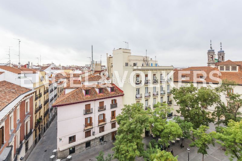 Foto ab48a45f-9f3e-4c2d-a294-ad53dbc6370e. Lloguer àtic amb calefacció a Palacio Madrid