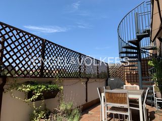 Rent Penthouse in Aravaca. Ático duplex reformado con dos amplias terrazas en aravaca