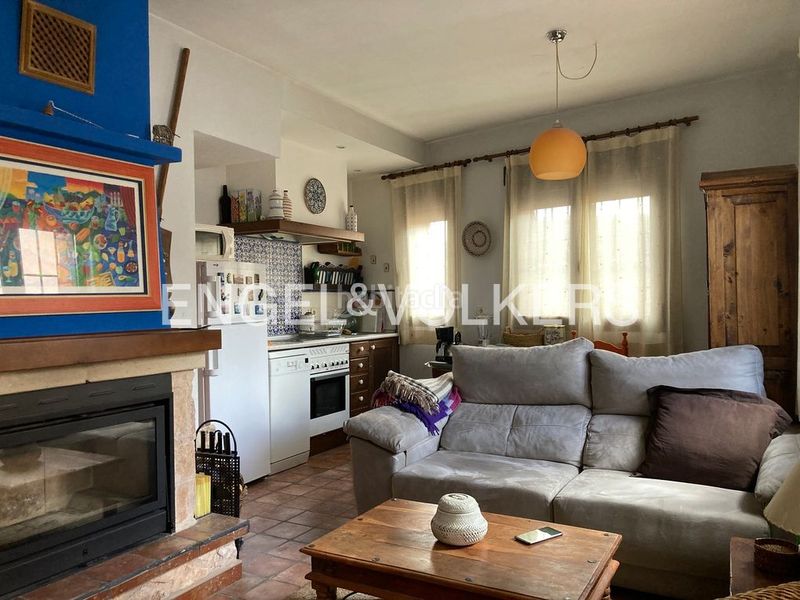 Foto c17ea57b-57bd-4a5c-9695-0a9ea4925677. Casa adossada amb calefacció a Prádena