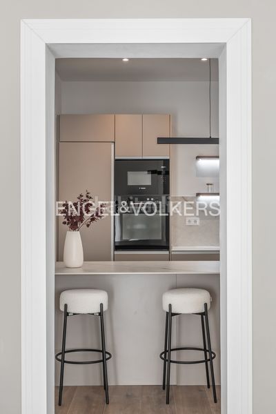 Foto edf3234f-c77d-4618-ae72-313c47dabe1b. Pis amb calefacció a Argüelles Madrid