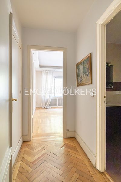 Foto df805247-f176-40ff-b74b-85051edc92b4. Pis amb calefacció aparcament a Vallehermoso Madrid