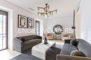 Pis a Jerónimos. Exclusivo refugio de diseño junto al retiro