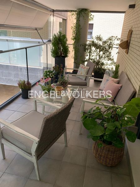 Foto 3de1fd0a-91d4-4dbe-899a-9b25ef531b66. Alquiler piso exclusivo piso en la zona de alameda de osuna en Madrid