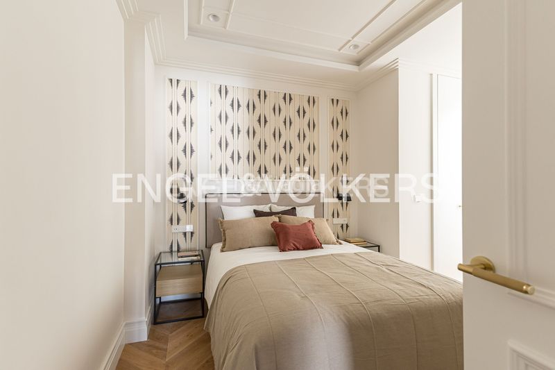 Foto b0ff33bc-341e-4f42-a472-6c029b9f1783. Pis amb calefacció aparcament a Ibiza Madrid