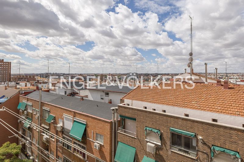 Foto cd22b330-1d89-4798-97c4-f02a929eea36. Pis amb calefacció aparcament a Acacias Madrid