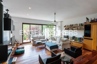 Casa adosada en Salud y Alegría - El Lago. Casa pareada en venta en un entorno natural único