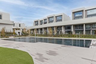 Lloguer Pis a Prado de Somosaguas. Lujoso piso amueblado de obra nueva en la finca garden