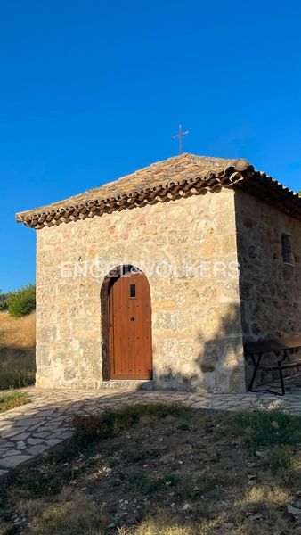 Foto edc588e7-3ae1-4e8e-959b-1a7ecbd65181. Casa adossada amb calefacció a Valdeavellano