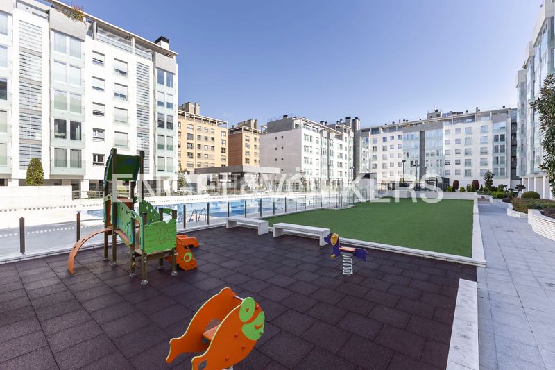 Foto 9a4552d3-8a3f-41f4-9c91-38451f6d683e. Pis amb calefacció aparcament piscina a Las Tablas Madrid