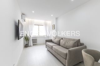 Rent Flat  General pardiñas. Apartamento amueblado y reformado en general pardiñas