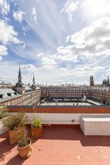 Attico in Sol. Ático de diseño en el madrid de los austrias
