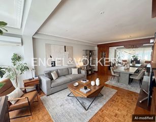 Appartement à Nueva España. Piso exterior con garaje y trastero en nueva españa