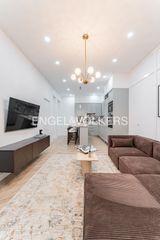 Pis a Sol. Elegante apartamento histórico reformado en el corazón de madrid