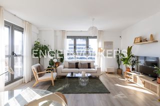 Rent Penthouse in Valdebebas - Valdefuentes. Exclusivo alquiler durante el gran premio de fórmula 1  valdebeb