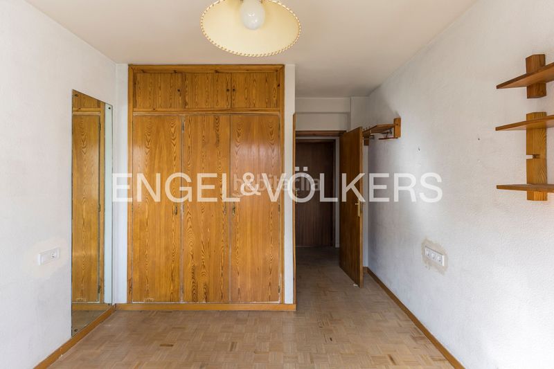 Foto a3088e8e-36a7-4c10-9a92-8891e5b99c76. Pis amb calefacció a Guindalera Madrid