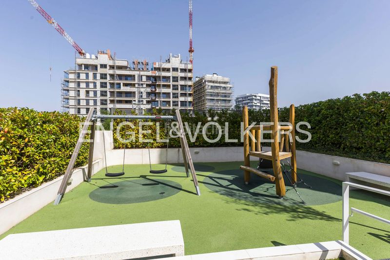 Foto f1f0b87e-0e89-461c-9474-1d25fc25054f. Pis amb calefacció aparcament piscina a Valdebebas - Valdefuentes Madrid