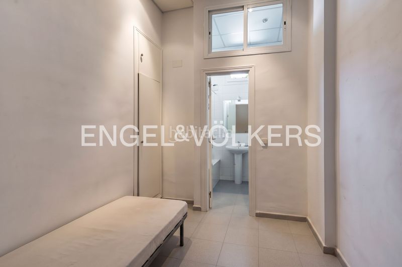 Foto d4c2fa06-a47a-456e-8e73-8aff0884912e. Casa adossada amb calefacció aparcament piscina a Madrid