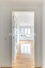 Etagenwohnung in Valdebebas - Valdefuentes