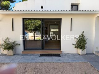 Miete Haus in La Cabaña. Residencia contemporánea de alta eficiencia con piscina climatiz