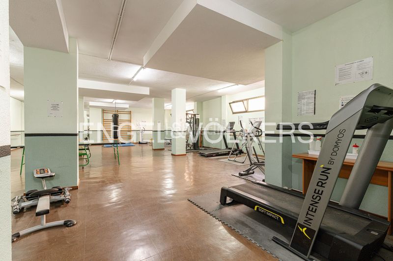 Foto d1ba0e8a-6331-4f76-9cba-2f4c1f2dce0d. Pis amb calefacció aparcament piscina a San Pascual Madrid